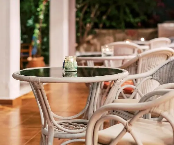 מלון Panorama 2*