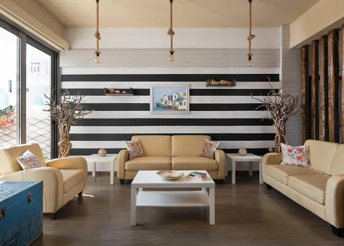 מלון Panorama 2*